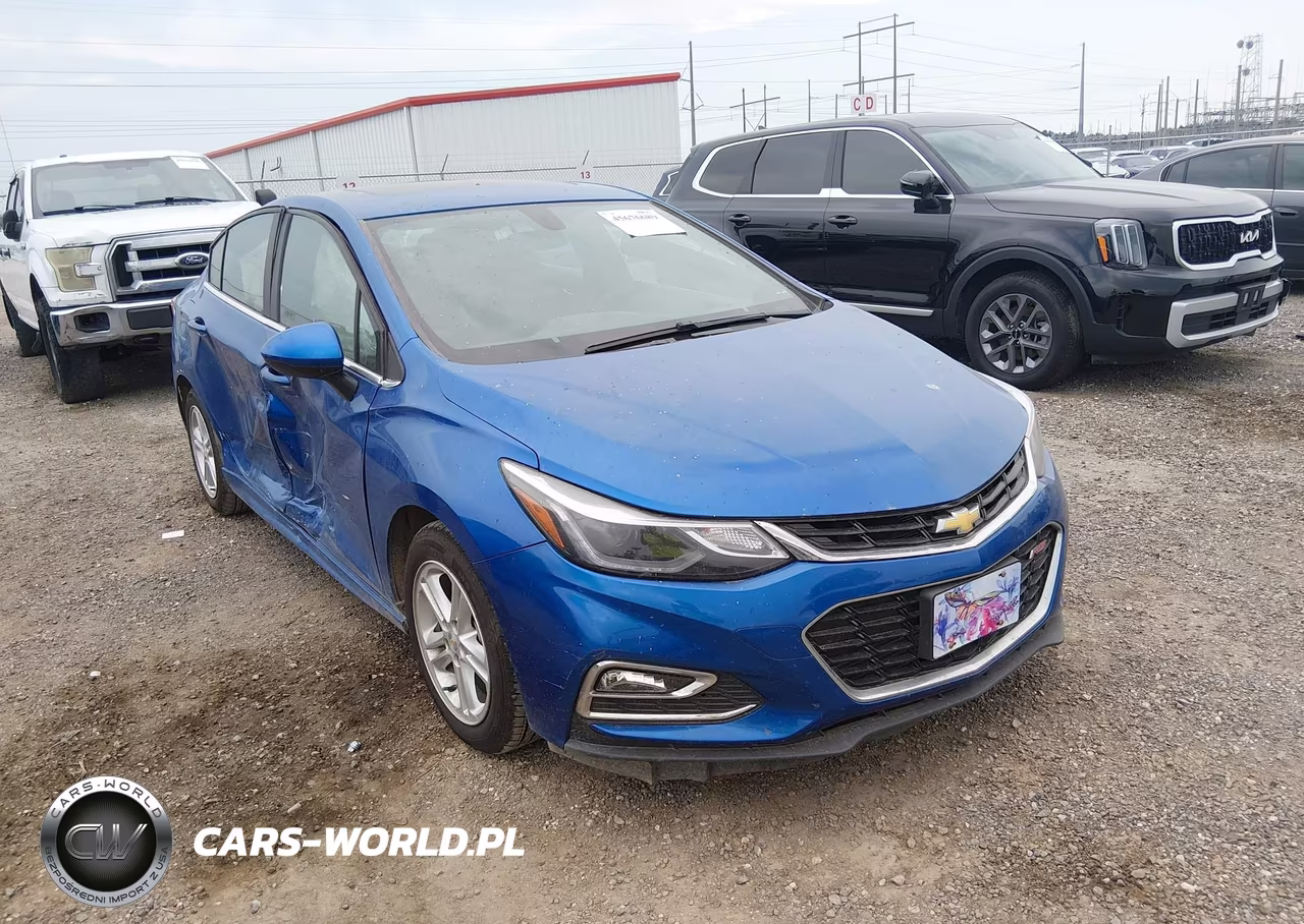 2016 Chevrolet Cruze Lt Auto – zdjęcie 1 z 16