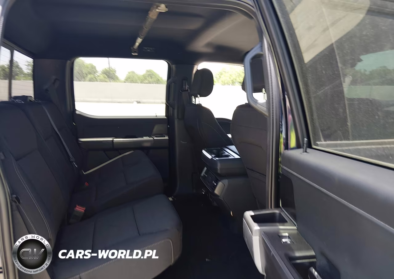2024 Ford F-150 Xlt VIN:1FTFW3L53RFC03170 - 8