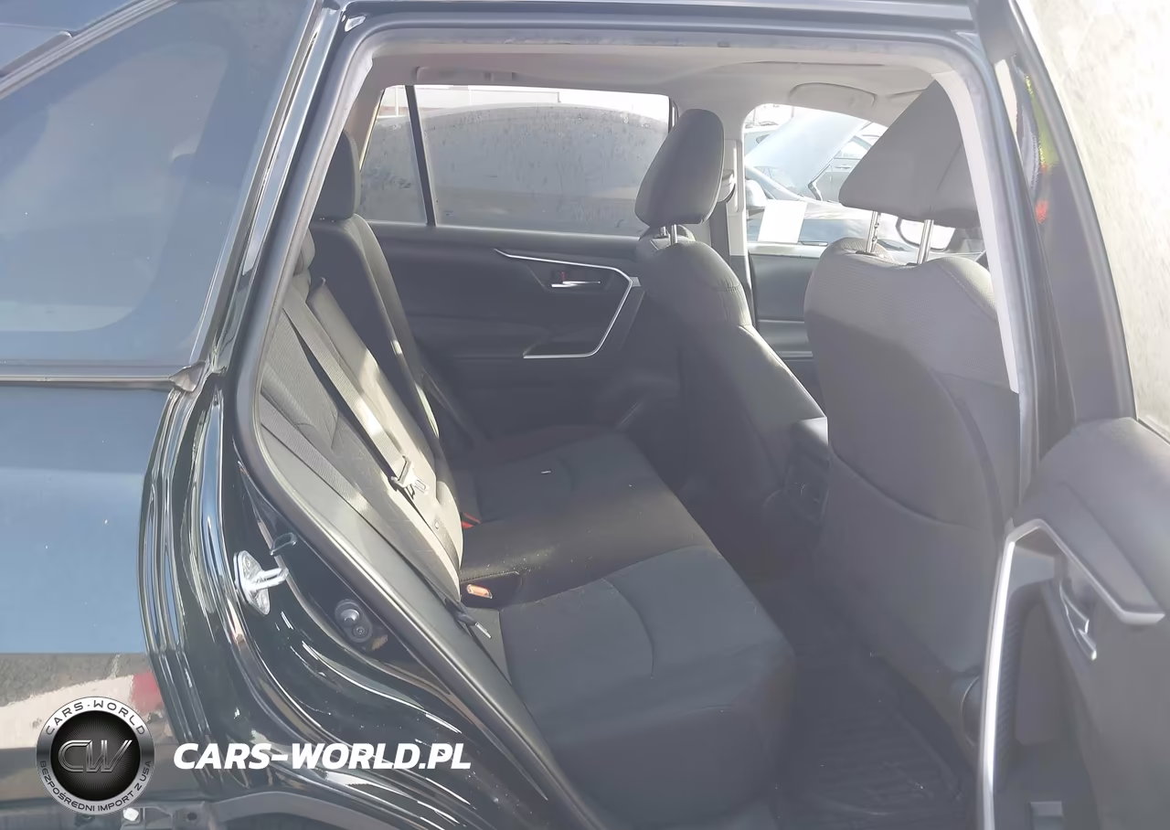 2021 Toyota Rav4 Xle VIN:2T3W1RFVXMC147105 - 8