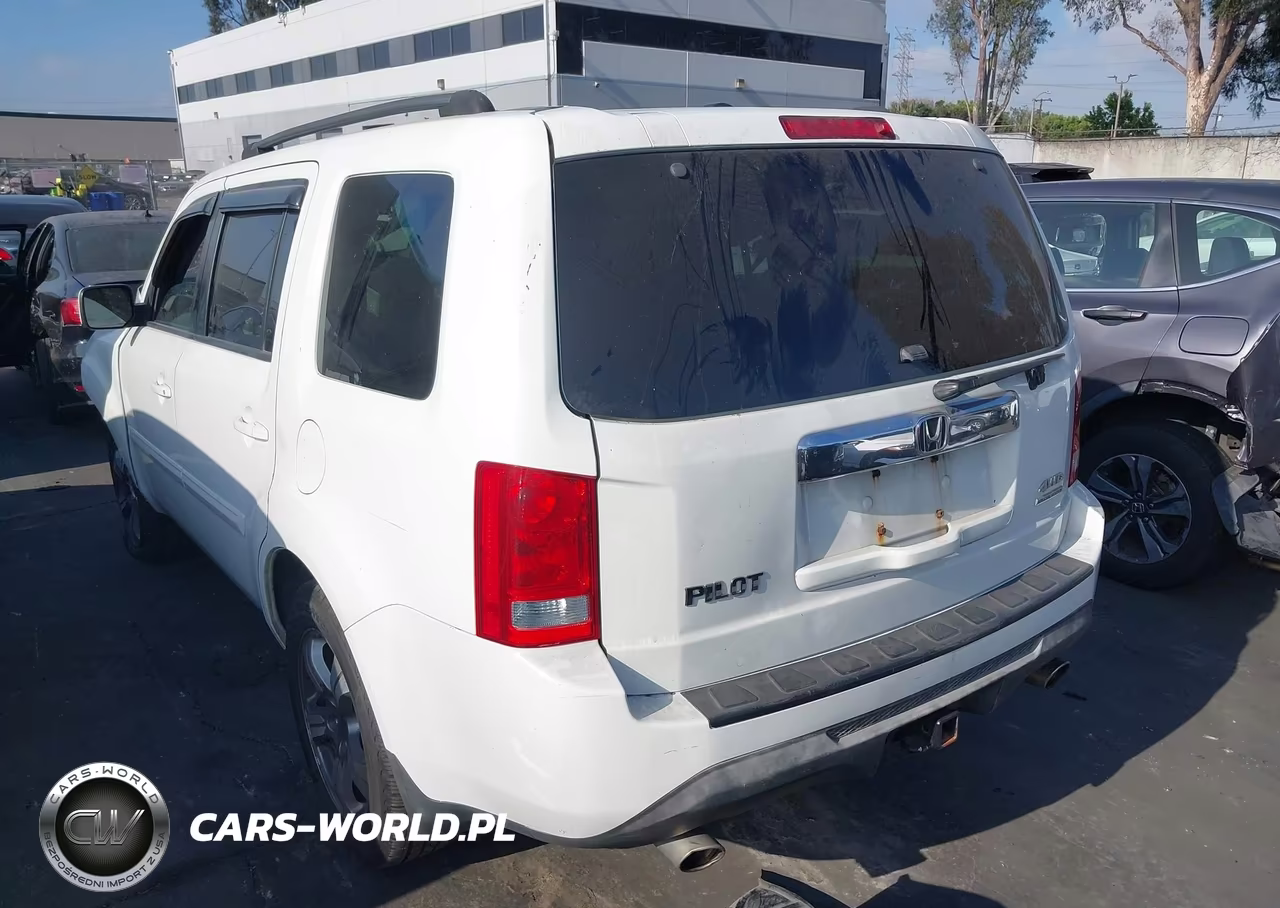 2015 Honda Pilot Se VIN:5FNYF4H39FB069884 - 3