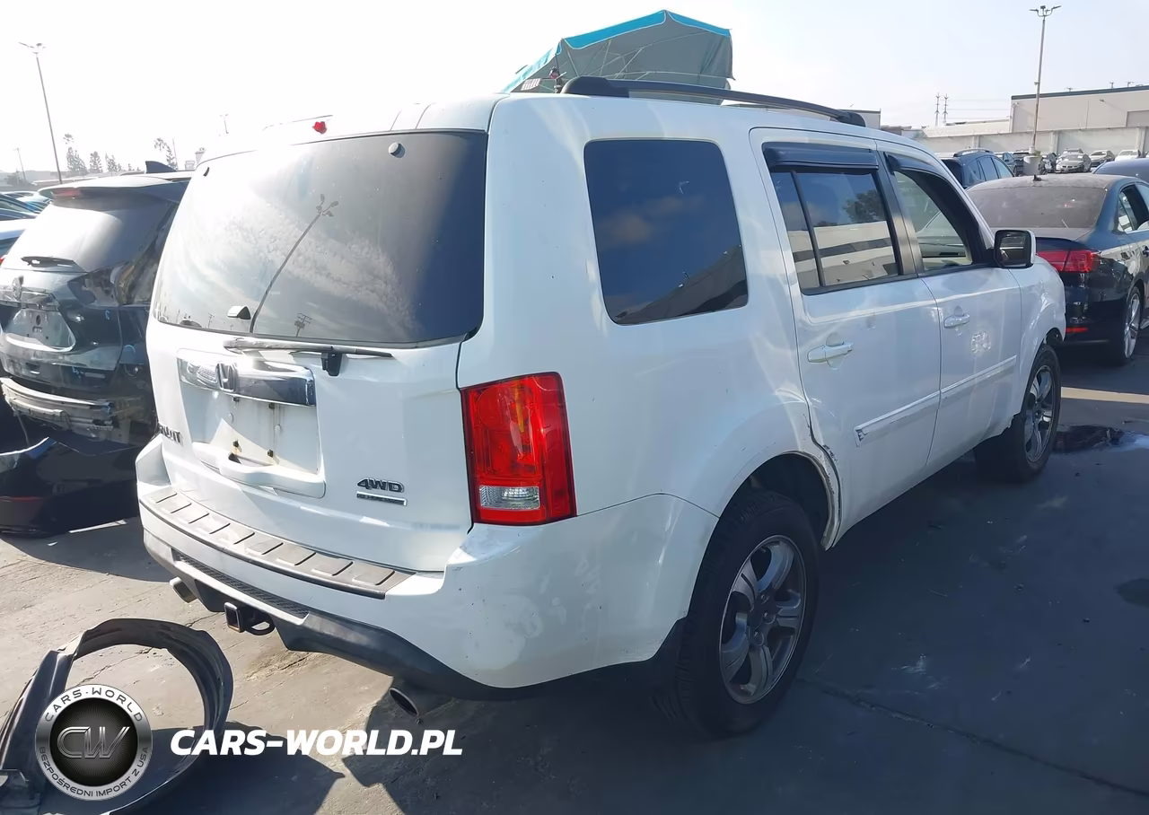 2015 Honda Pilot Se VIN:5FNYF4H39FB069884 - 4