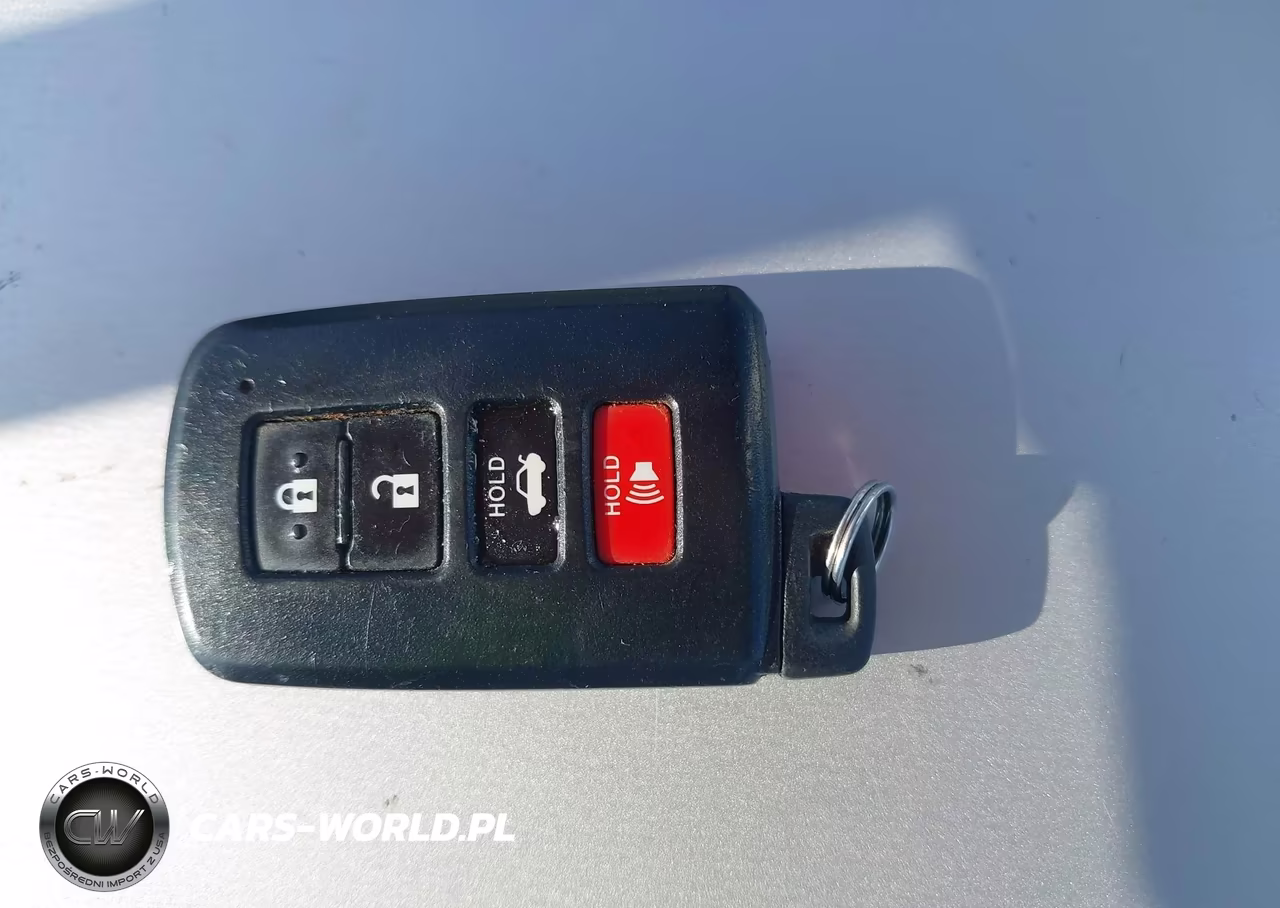 2013 Toyota Camry Hybrid Le VIN:4T1BD1FK6DU089210 - 11