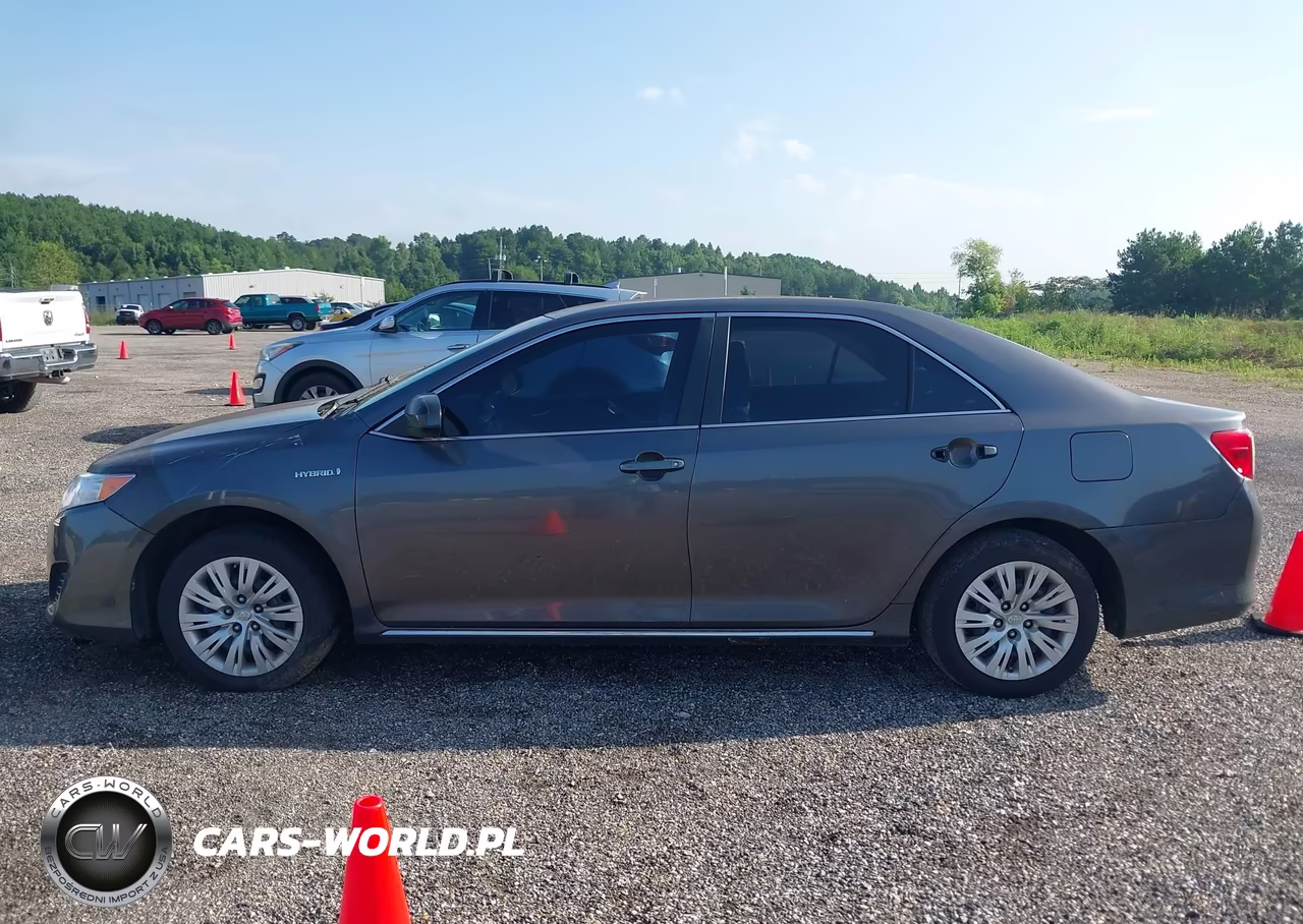 2013 Toyota Camry Hybrid Le VIN:4T1BD1FK6DU089210 - 15