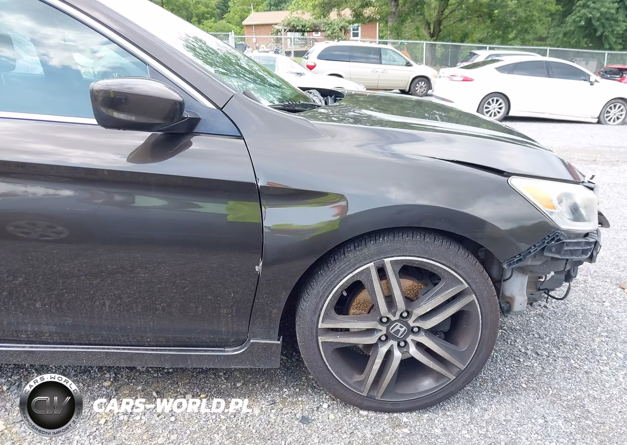 2016 Honda Accord Sport VIN:1HGCR2F58GA016549 - 12