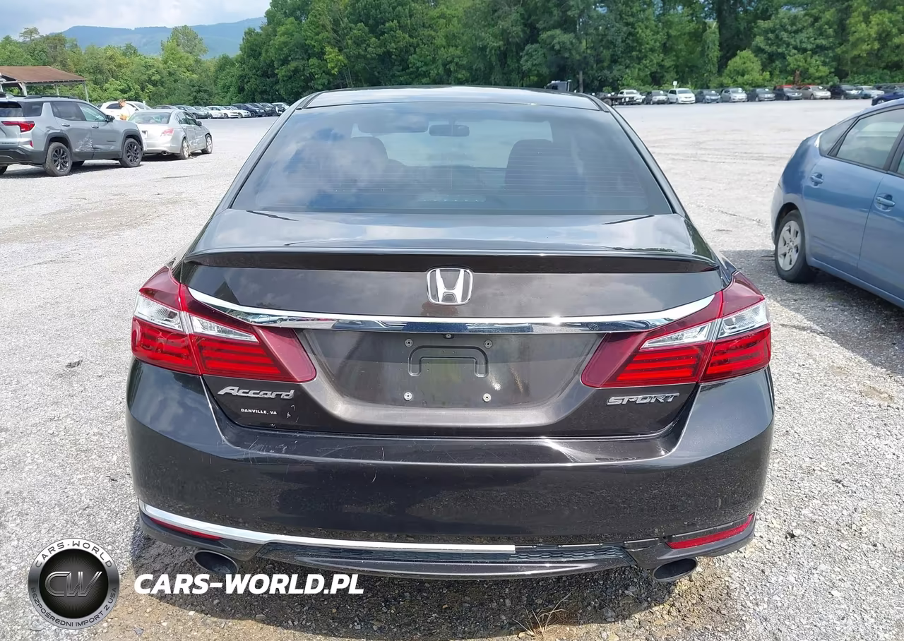 2016 Honda Accord Sport VIN:1HGCR2F58GA016549 - 17