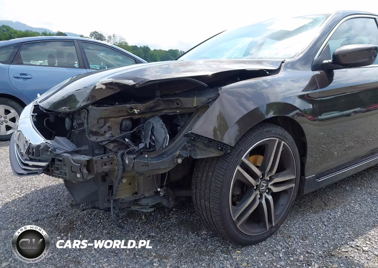 2016 Honda Accord Sport VIN:1HGCR2F58GA016549 - 18