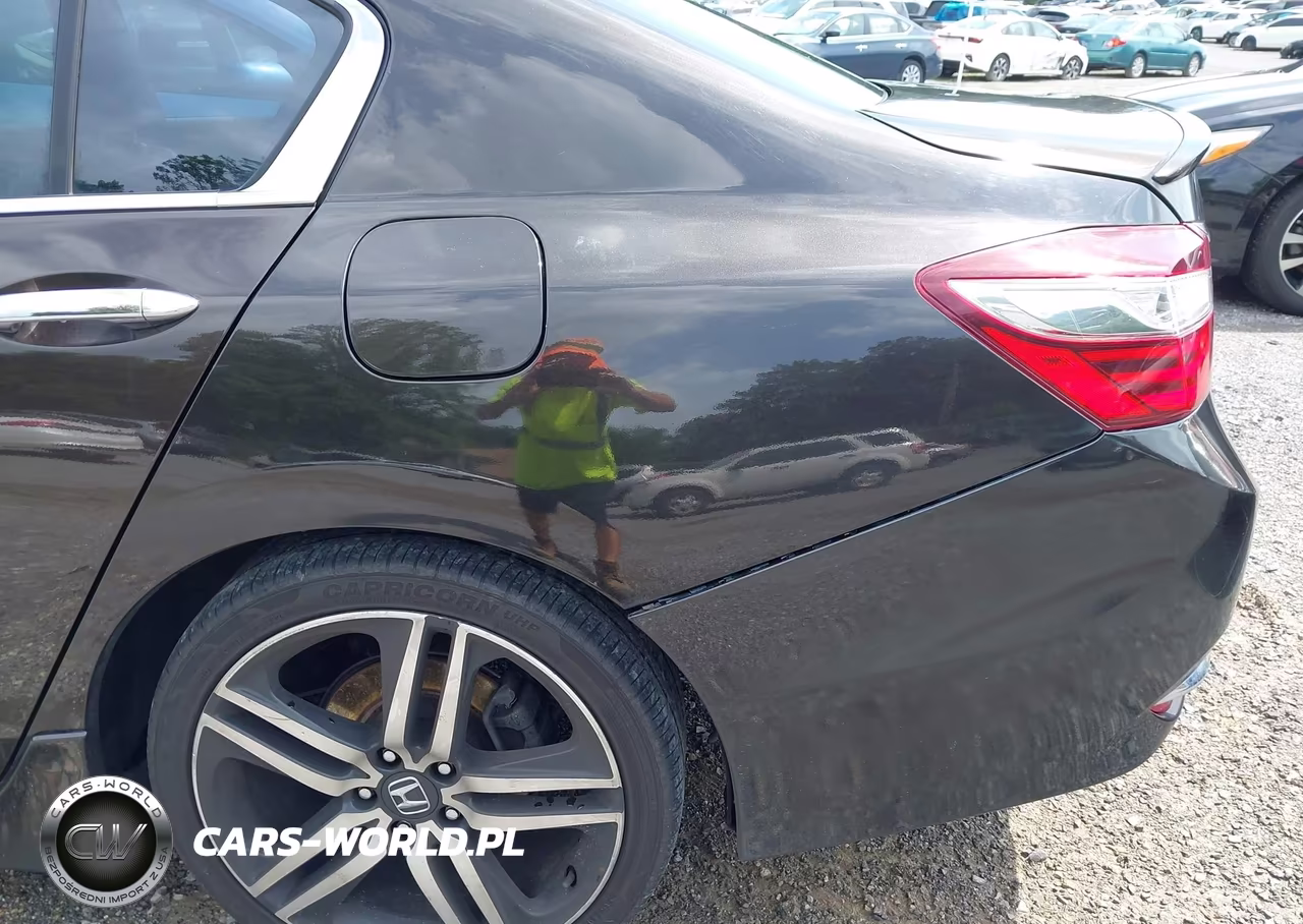 2016 Honda Accord Sport VIN:1HGCR2F58GA016549 - 20