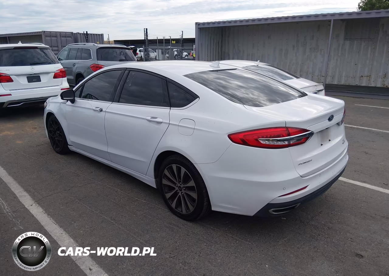 2019 Ford Fusion Se VIN:3FA6P0T99KR270384 - 3