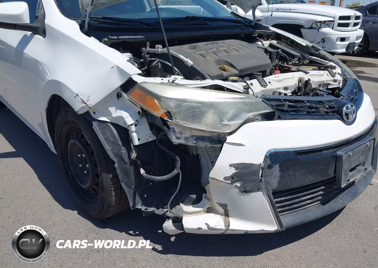 2015 Toyota Corolla S VIN:2T1BURHE9FC333569 - 6