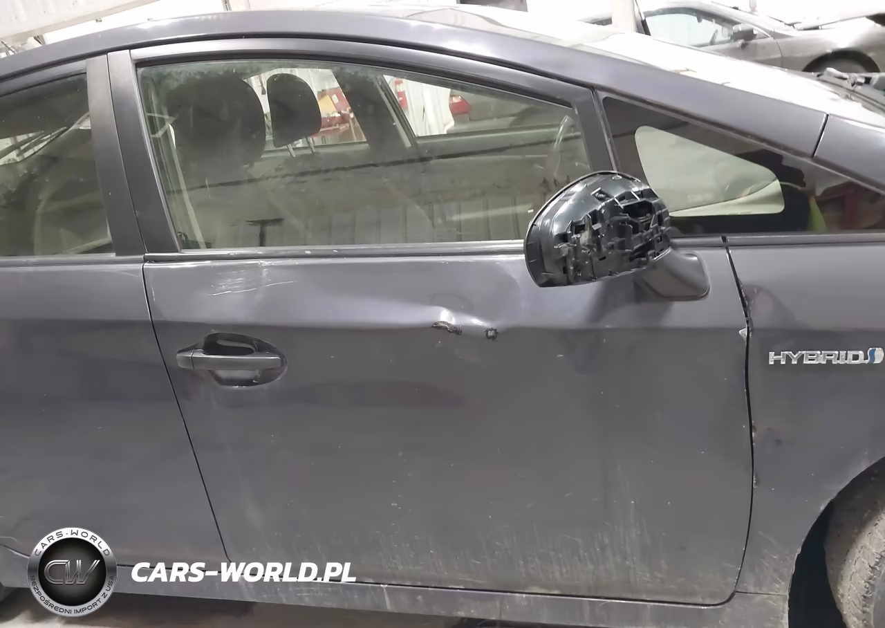 2013 Toyota Prius Two VIN:JTDKN3DU9D5647868 - 6