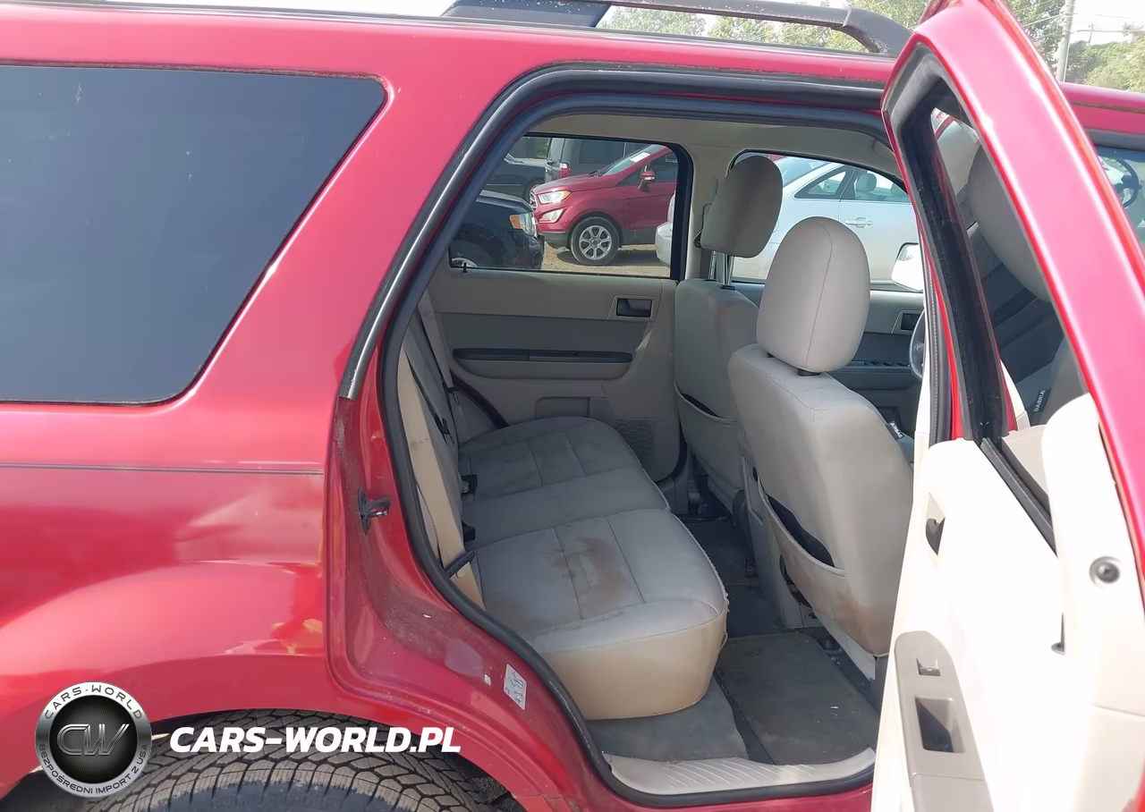 2011 Ford Escape Xlt VIN:1FMCU0D76BKB53462 - 8
