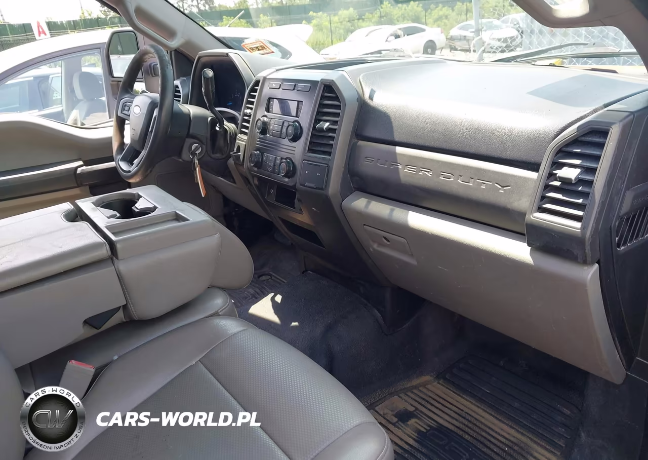 2018 Ford F-250 Xl VIN:1FDBF2A68JEC26907 - 5