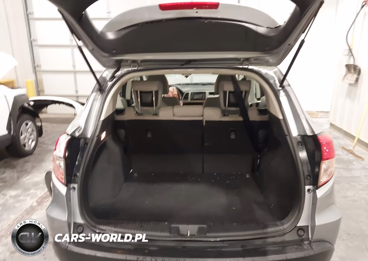 2018 Honda Hr-V Lx VIN:3CZRU6H3XJG719521 - 12