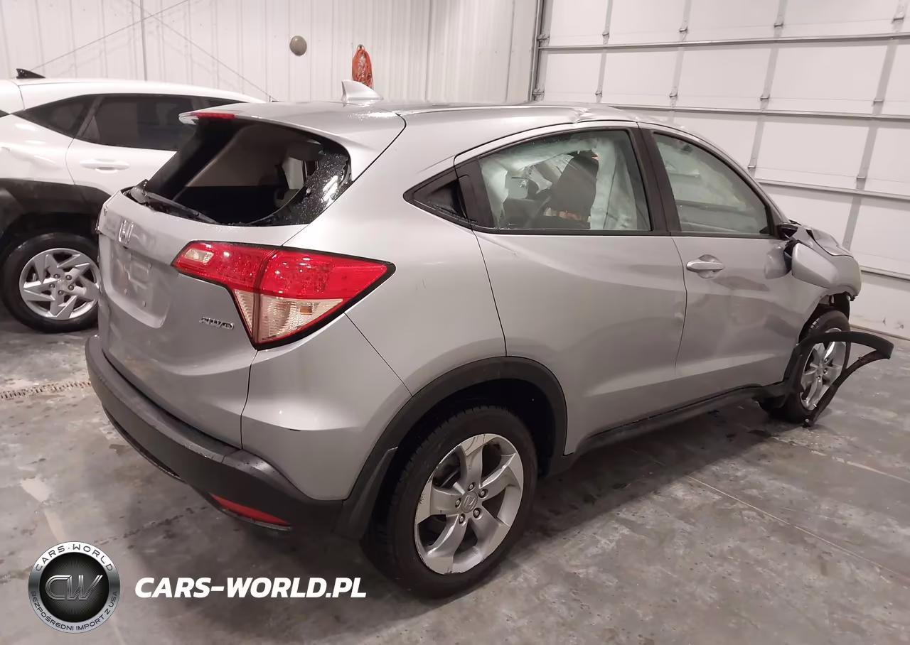 2018 Honda Hr-V Lx VIN:3CZRU6H3XJG719521 - 4