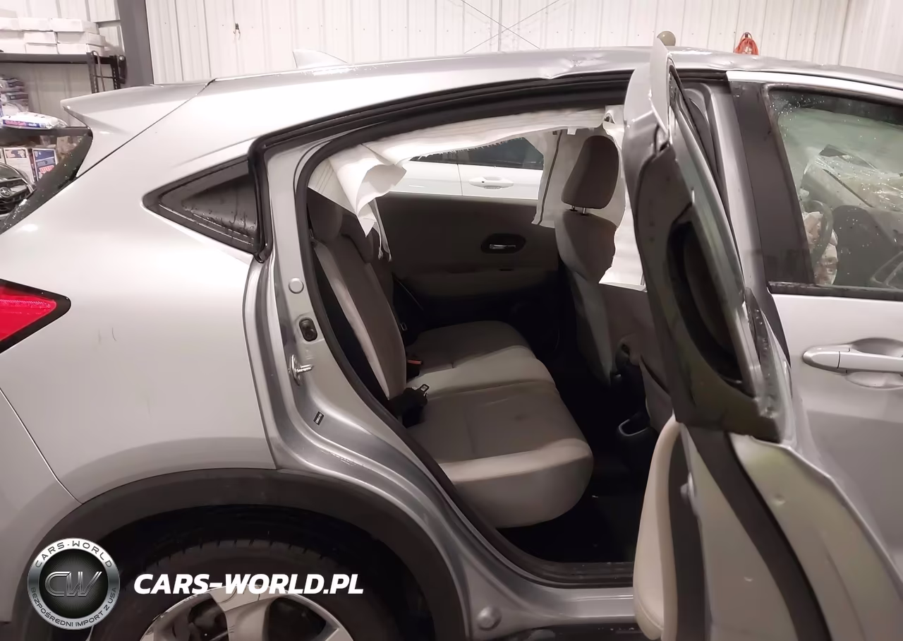 2018 Honda Hr-V Lx VIN:3CZRU6H3XJG719521 - 8