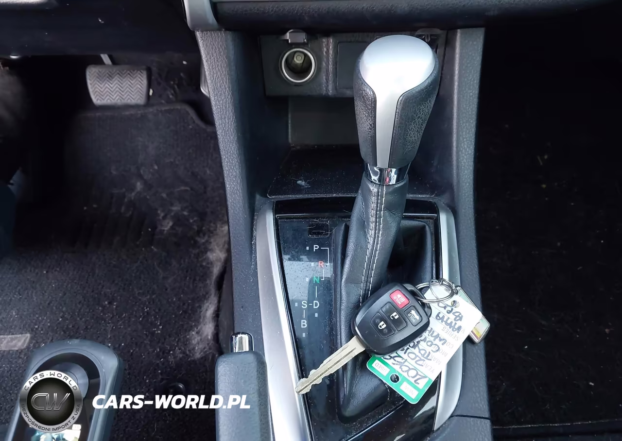 2019 Toyota Corolla Le VIN:2T1BURHE6KC187450 - 11
