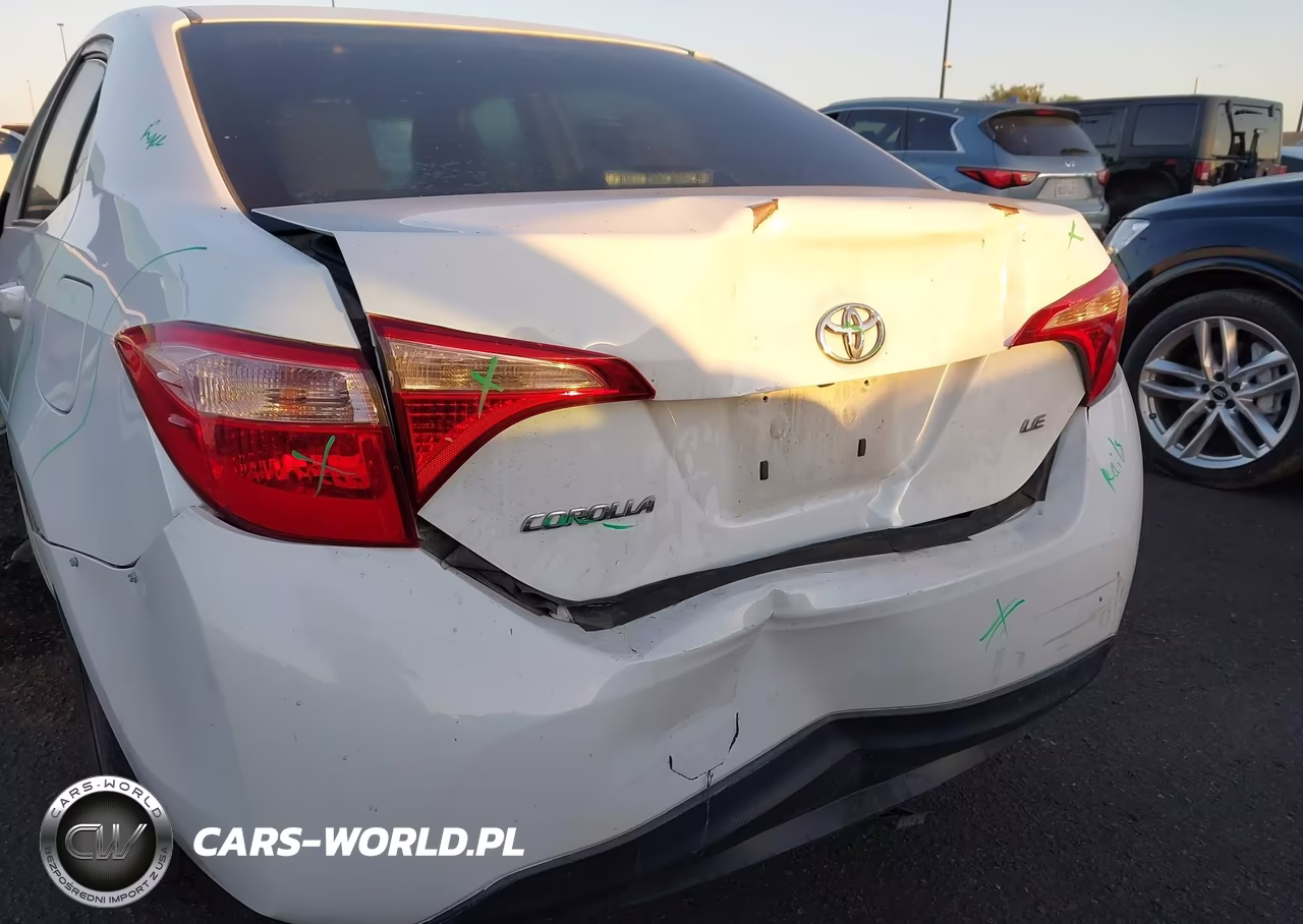 2019 Toyota Corolla Le VIN:2T1BURHE6KC187450 - 6