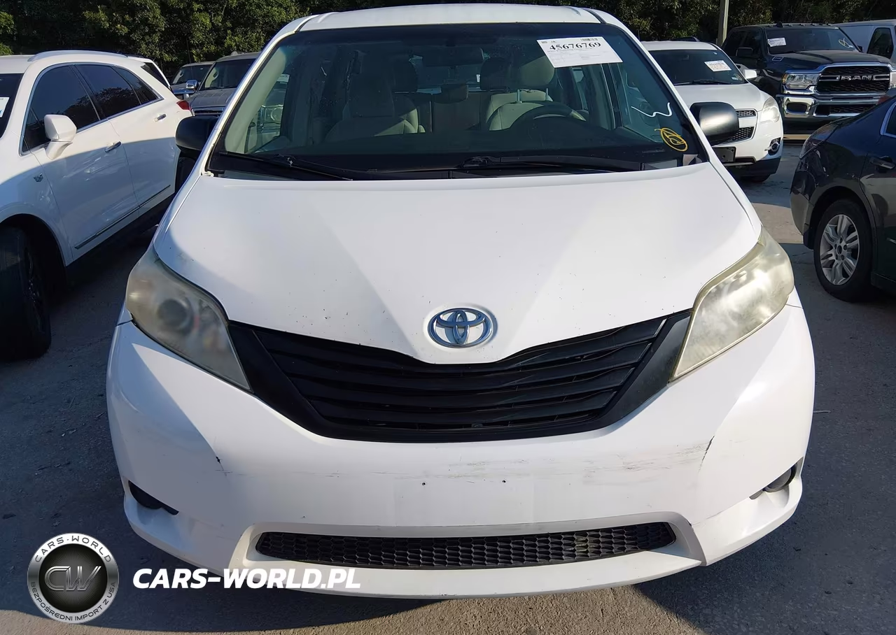 2011 Toyota Sienna VIN:5TDKA3DC1BS007793 - 6