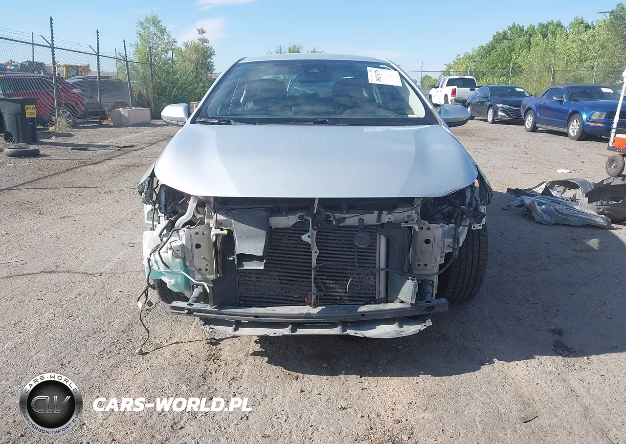 2021 Toyota Corolla Le VIN:5YFEPMAE8MP257518 - 13