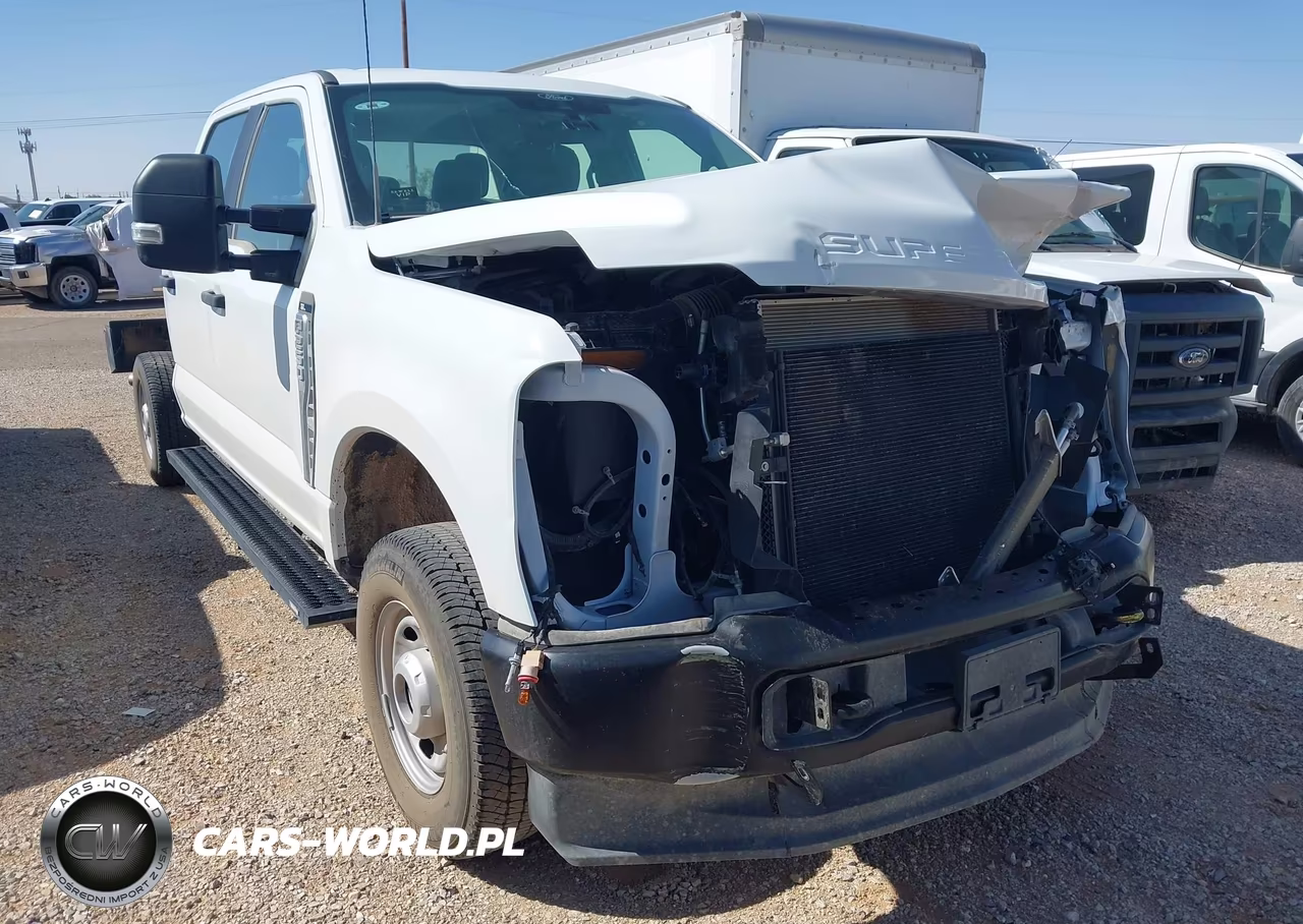 2025 Ford F-250 Xl – zdjęcie 1 z 17