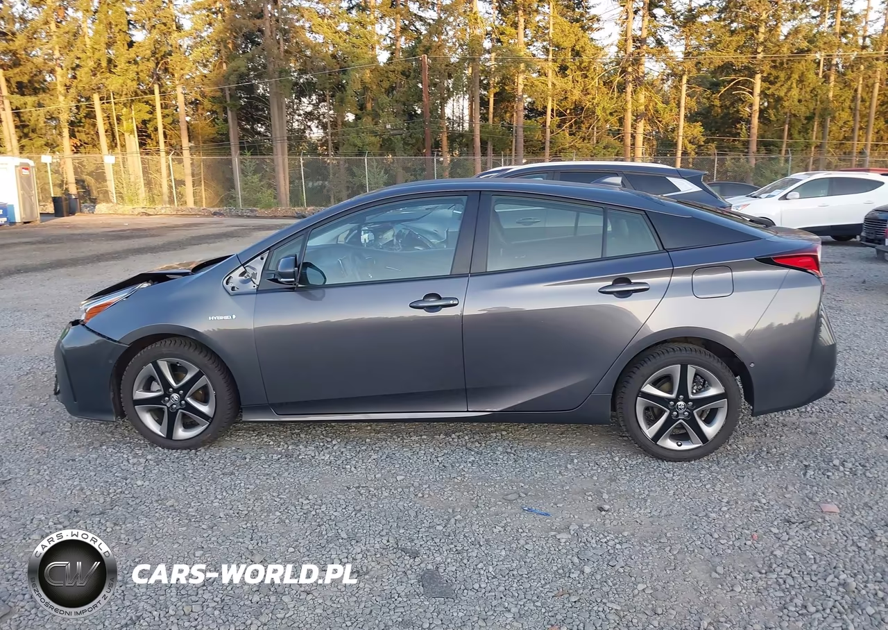 2019 Toyota Prius Limited VIN:JTDKARFU4K3084961 - 14