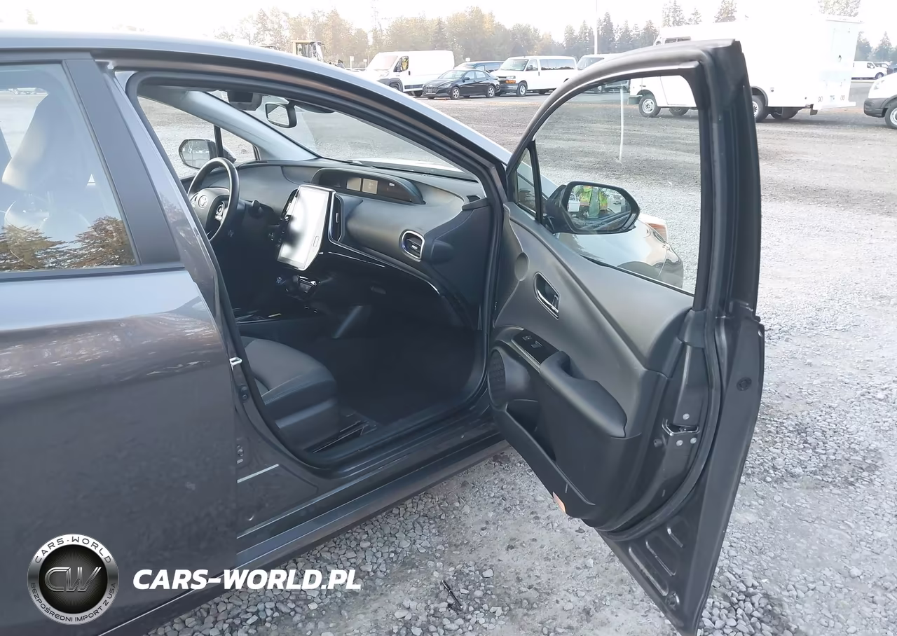 2019 Toyota Prius Limited VIN:JTDKARFU4K3084961 - 5