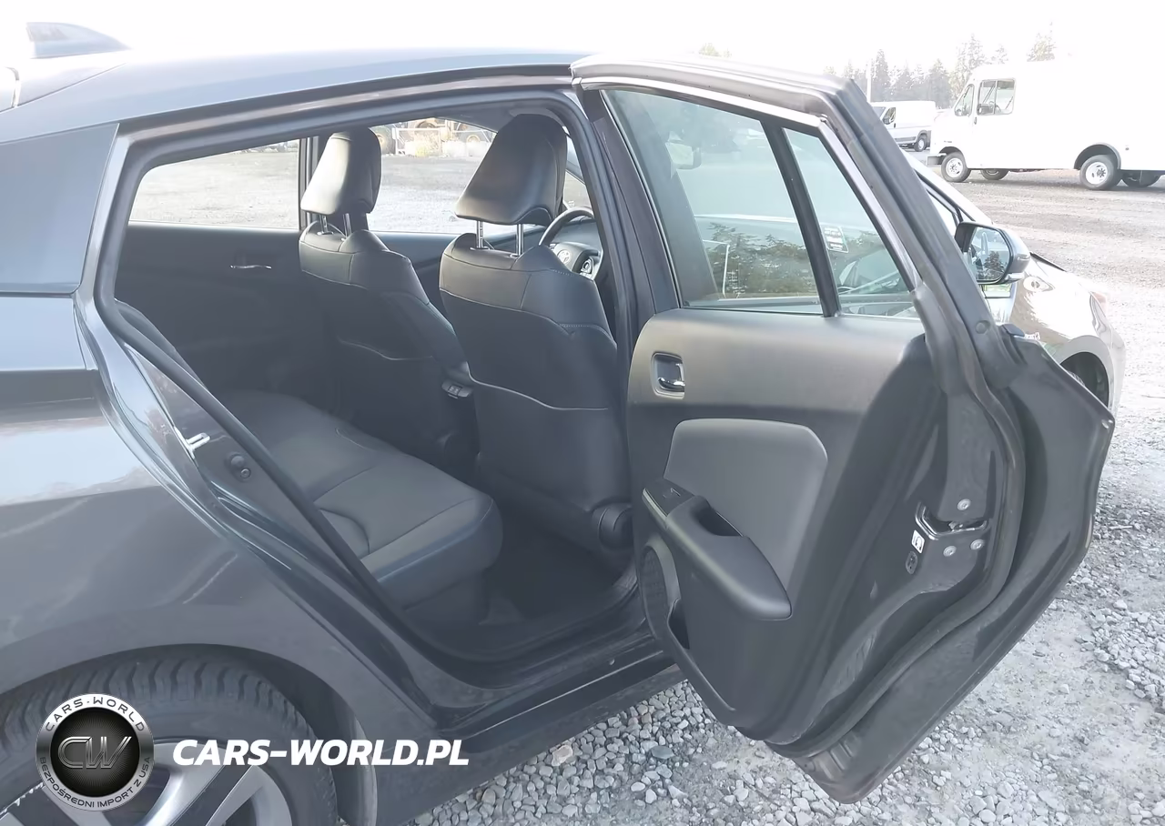 2019 Toyota Prius Limited VIN:JTDKARFU4K3084961 - 8