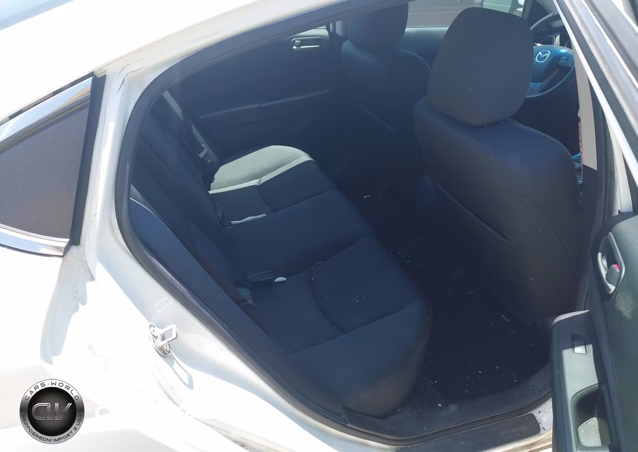 2011 Mazda Mazda6 I Sport VIN:1YVHZ8BH1B5M22322 - 8