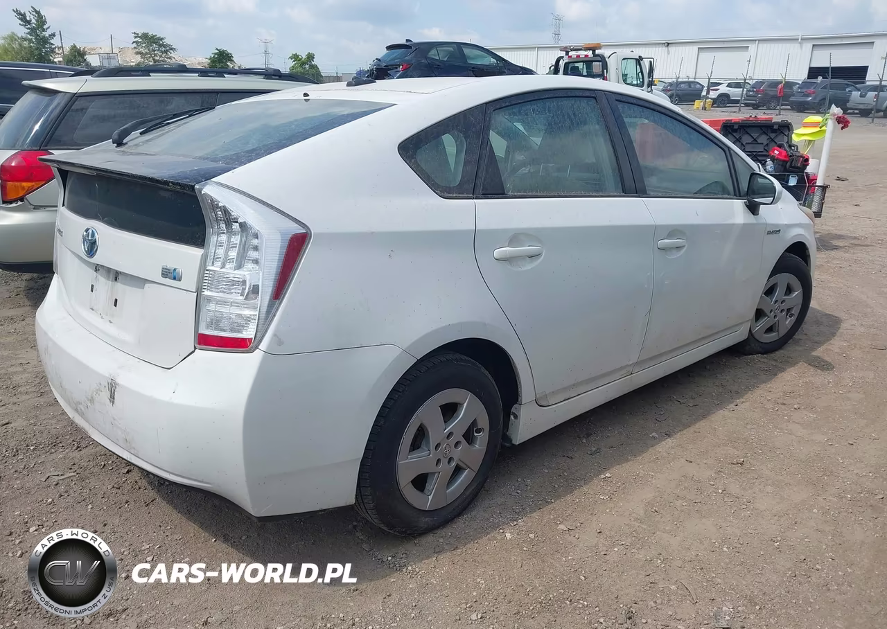 2010 Toyota Prius Ii VIN:JTDKN3DUXA0103520 - 4