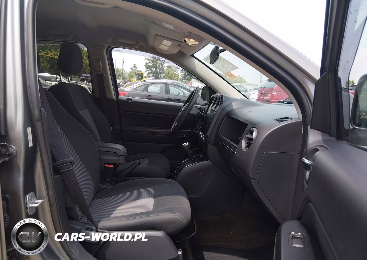 2013 Jeep Compass Sport VIN:1C4NJDBB9DD210524 - 5