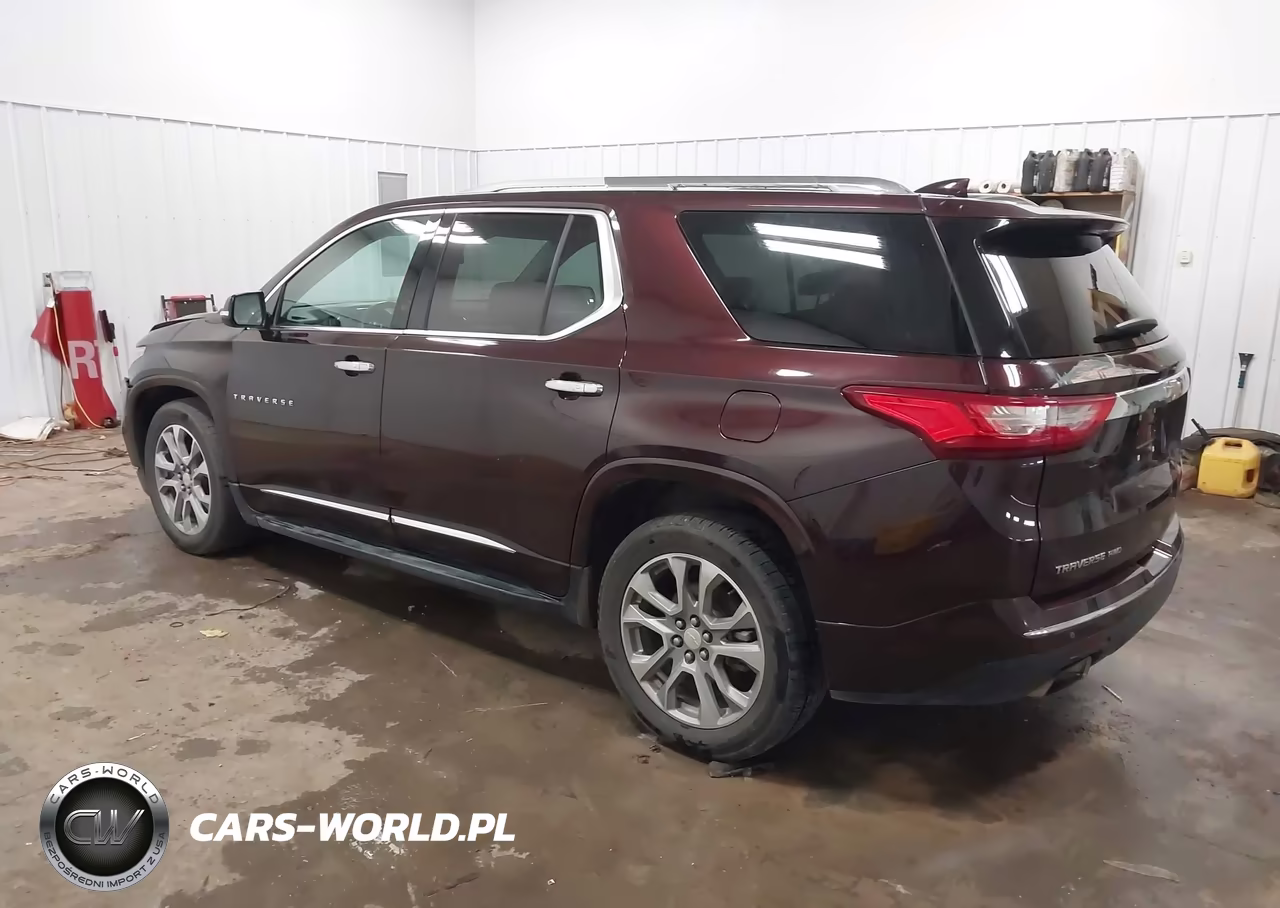2018 Chevrolet Traverse Premier VIN:1GNEVJKW9JJ130523 - 3