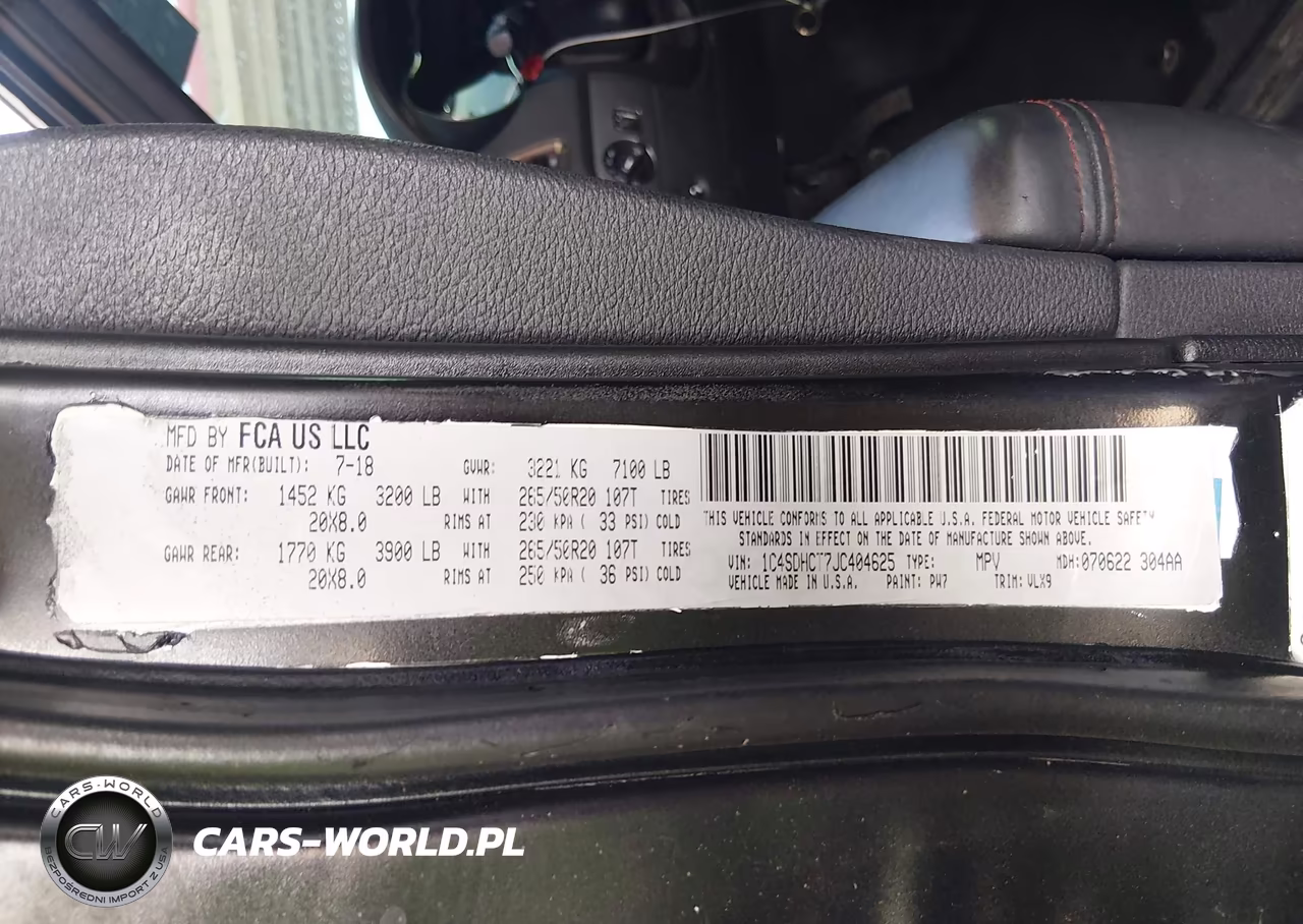 2018 Dodge Durango R-T Rwd VIN:1C4SDHCT7JC404625 - 9