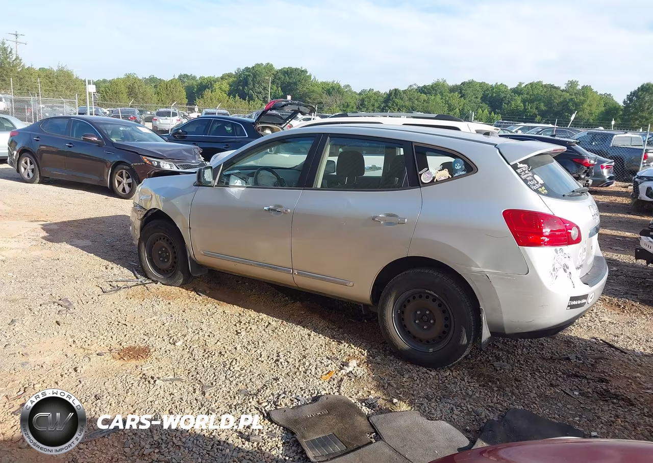 2013 Nissan Rogue S VIN:JN8AS5MV7DW659542 - 3