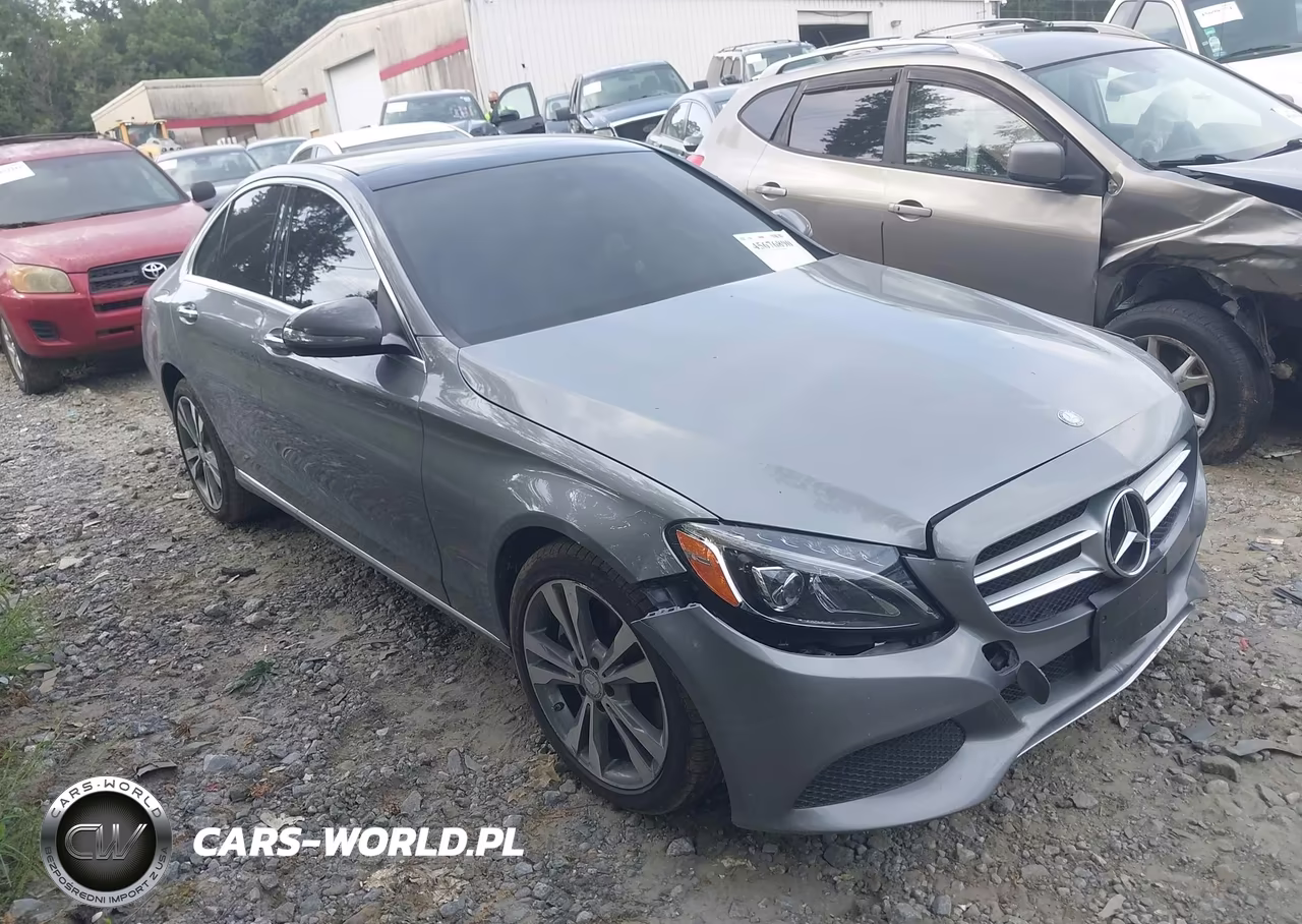 2015 Mercedes-Benz C 300 4Matic – zdjęcie 1 z 16