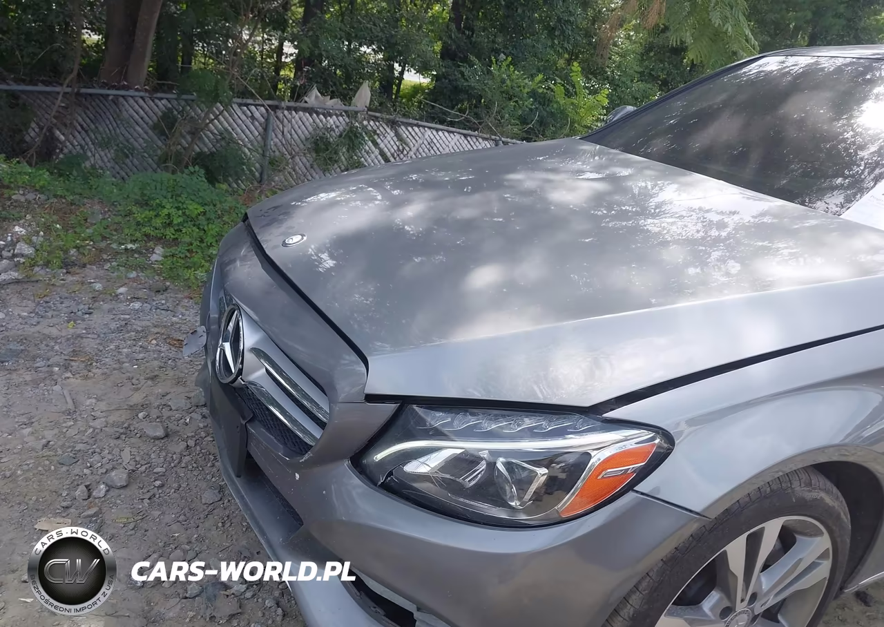 2015 Mercedes-Benz C 300 4Matic VIN:55SWF4KB3FU091224 - 6