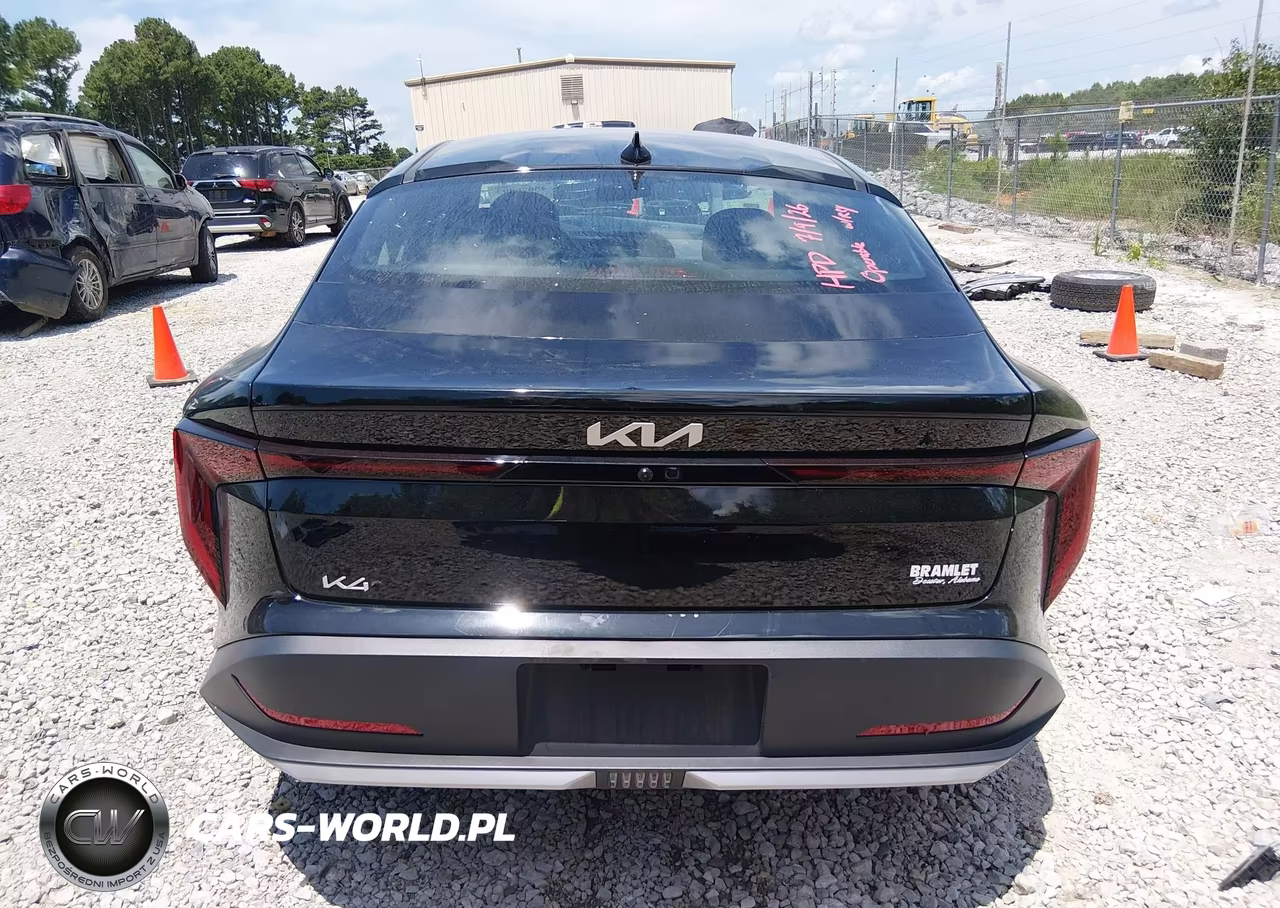 2025 Kia K4 Lxs VIN:3KPFT4DE9SE225218 - 16