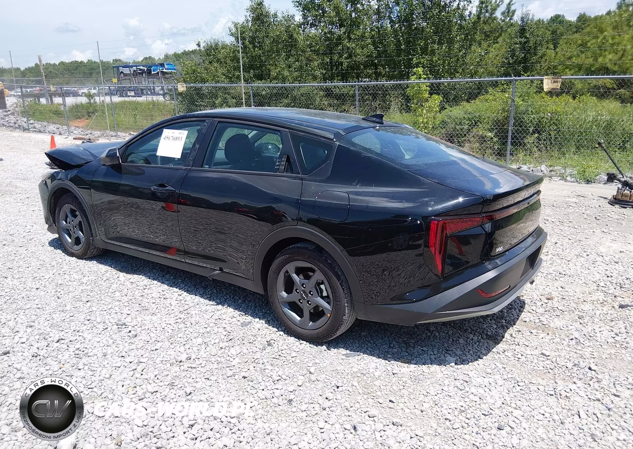 2025 Kia K4 Lxs VIN:3KPFT4DE9SE225218 - 3