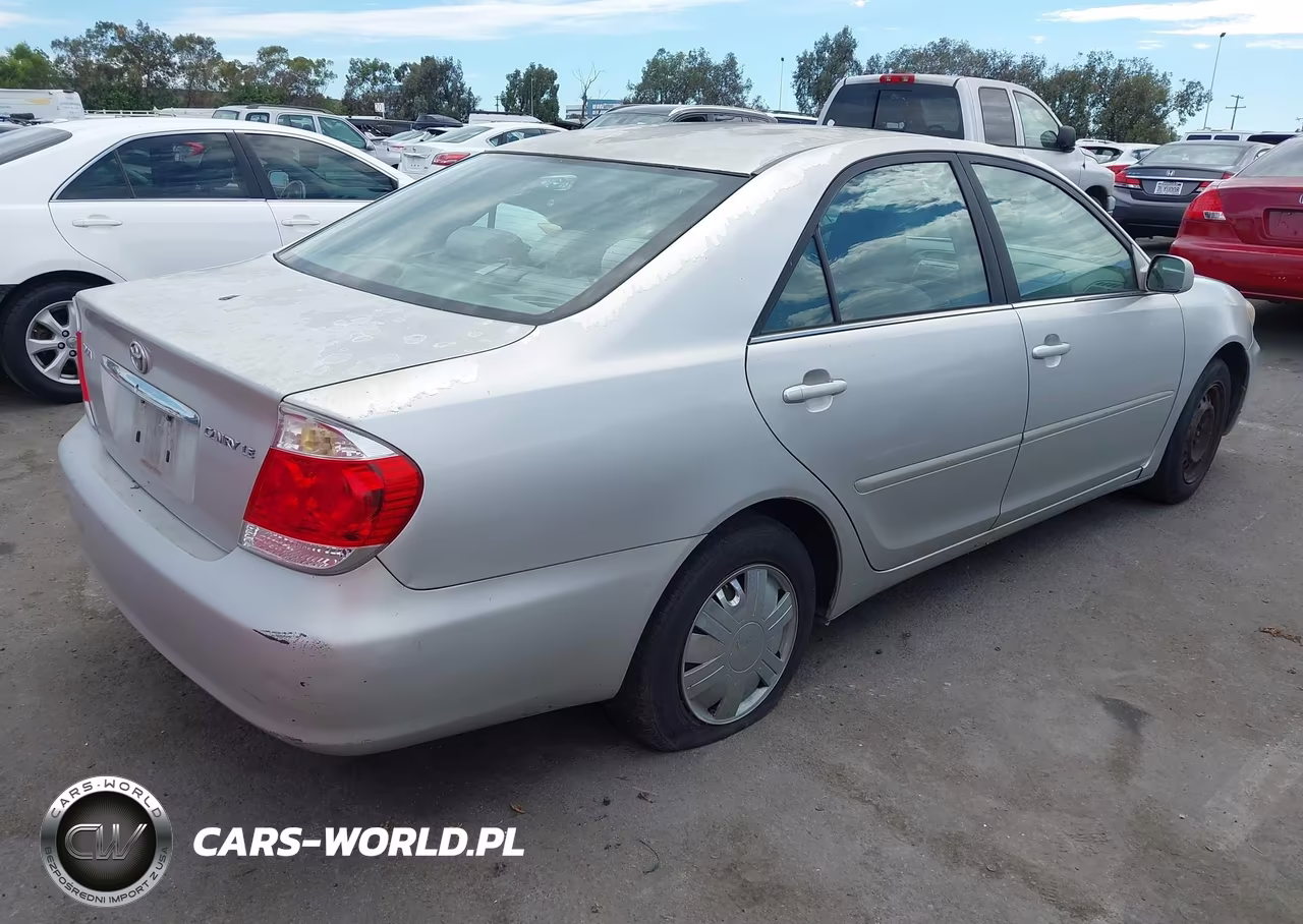 2006 Toyota Camry Le VIN:4T1BE32K46U684591 - 4