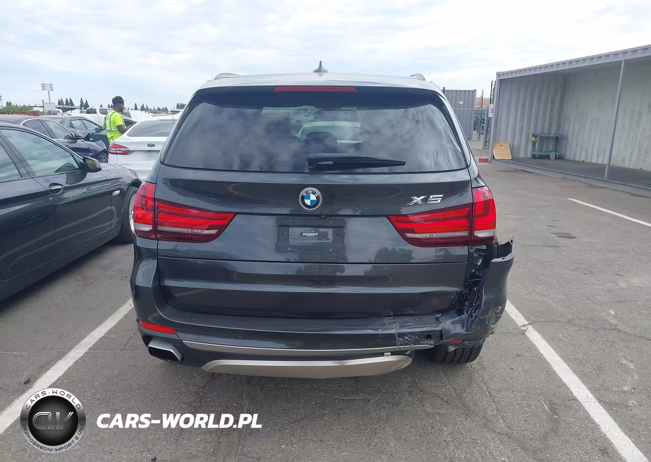 2018 BMW X5 Sdrive35I VIN:5UXKR2C56J0Z22483 - 16