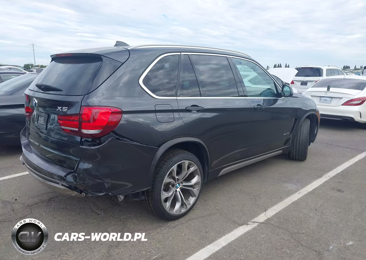 2018 BMW X5 Sdrive35I VIN:5UXKR2C56J0Z22483 - 4