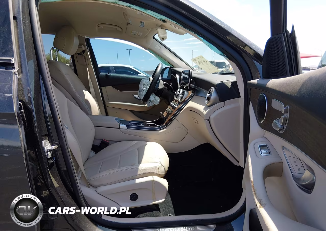 2020 Mercedes-Benz Glc 300 VIN:W1N0G8DB2LF765596 - 5