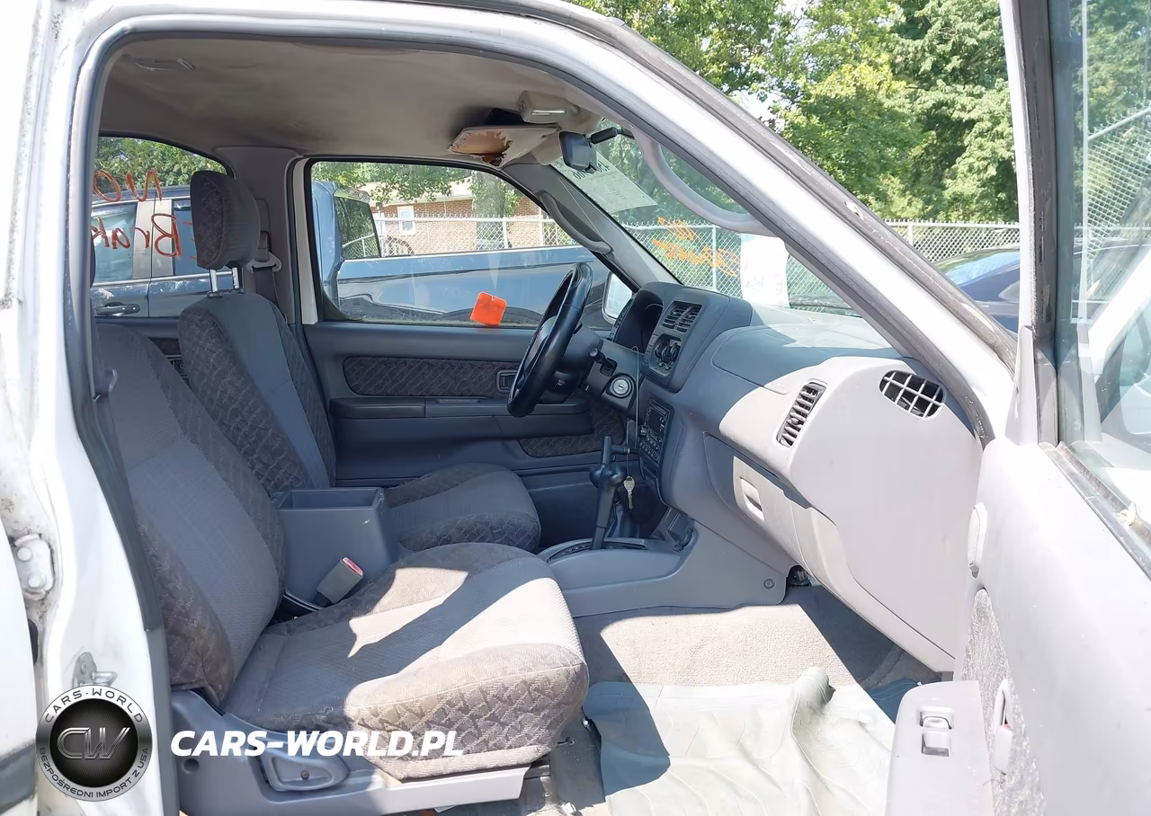 2001 Nissan Xterra Xe VIN:5N1ED28Y51C532940 - 5