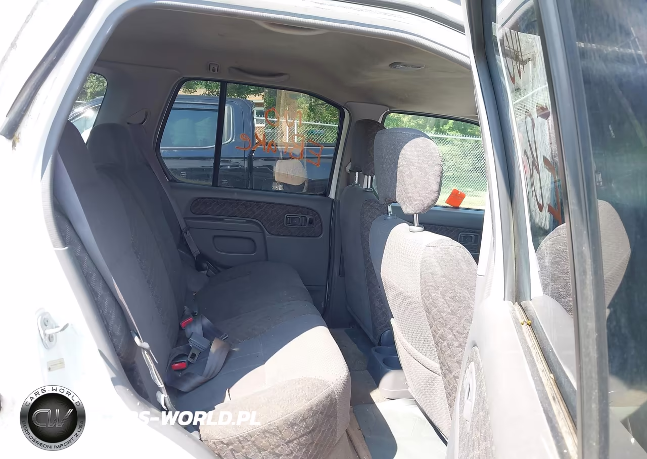 2001 Nissan Xterra Xe VIN:5N1ED28Y51C532940 - 8