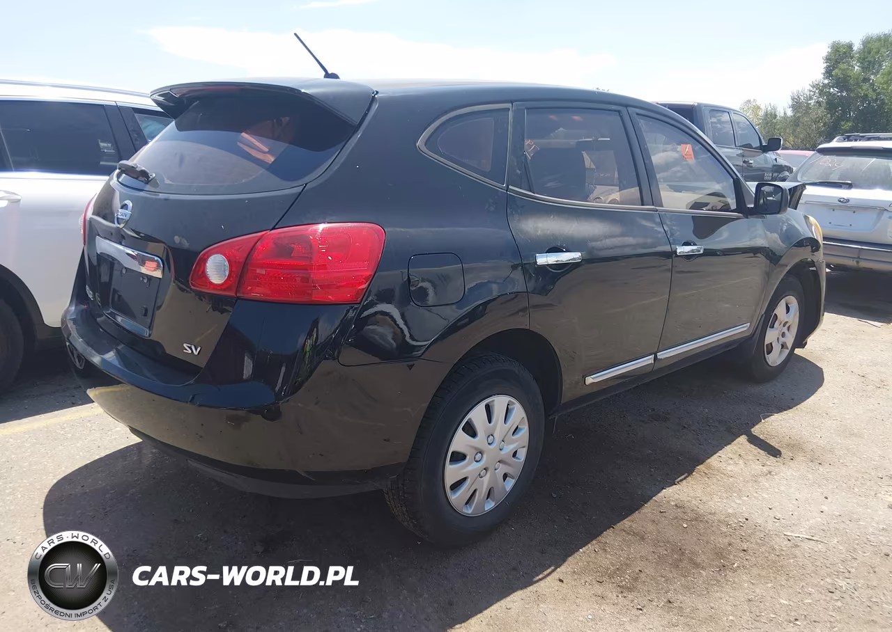 2013 Nissan Rogue S VIN:JN8AS5MT5DW535624 - 4