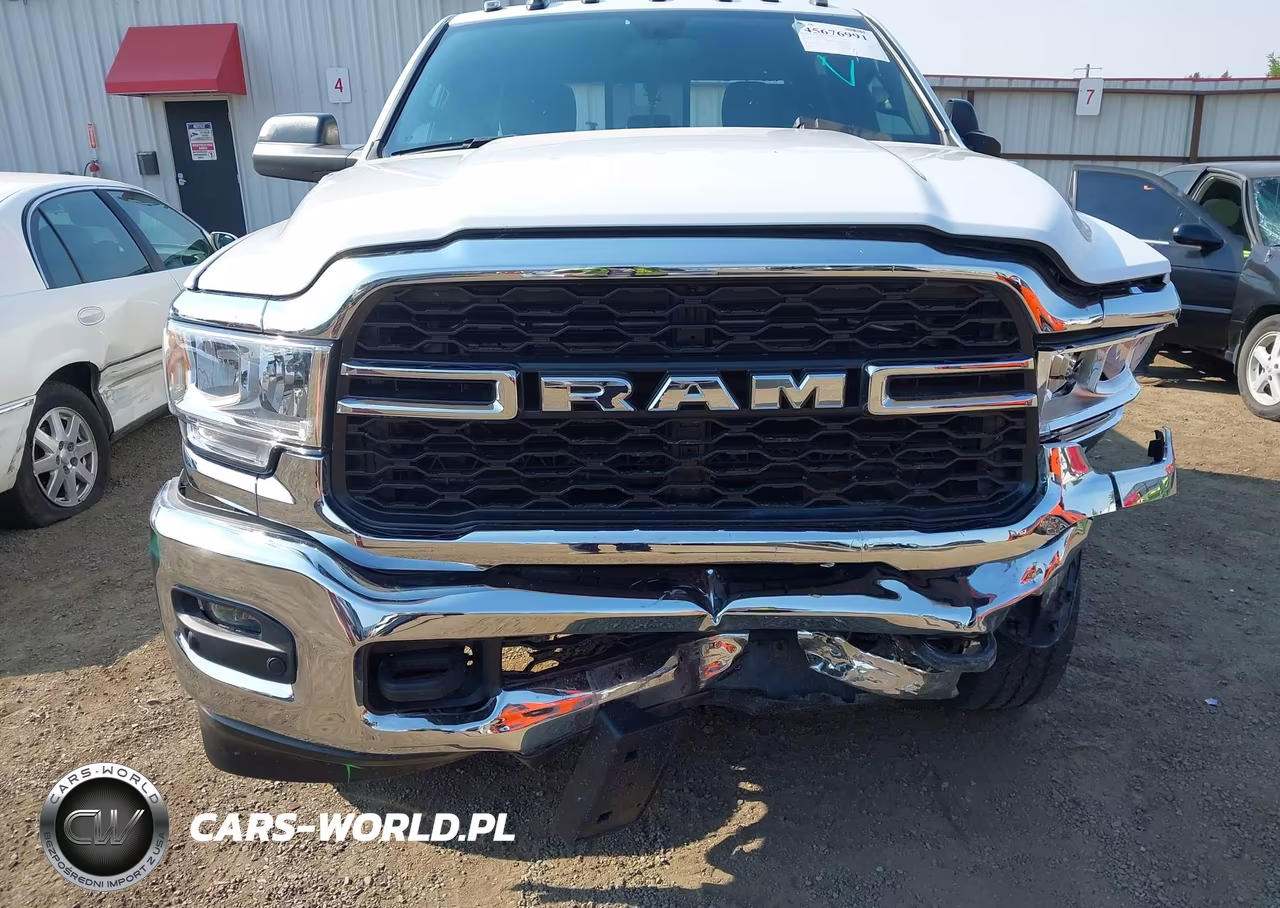 2021 Ram 3500 Tradesman 4X4 8' Box VIN:3C63R3GJ3MG703023 - 11