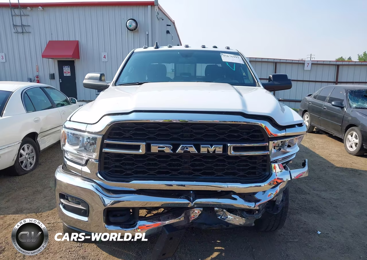 2021 Ram 3500 Tradesman 4X4 8' Box VIN:3C63R3GJ3MG703023 - 14