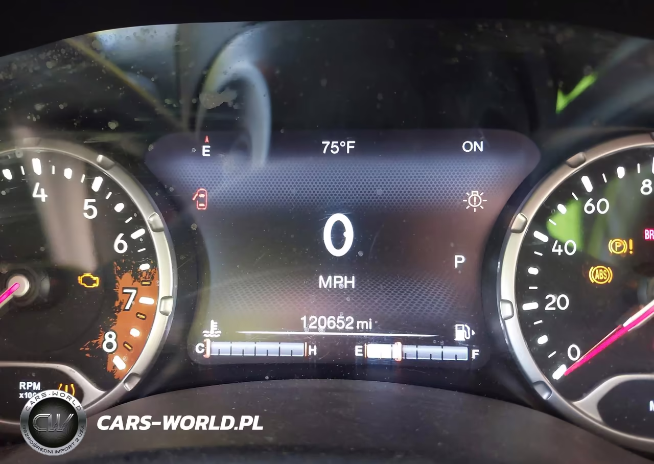 2017 Jeep Renegade Trailhawk VIN:ZACCJBCB1HPF97717 - 15