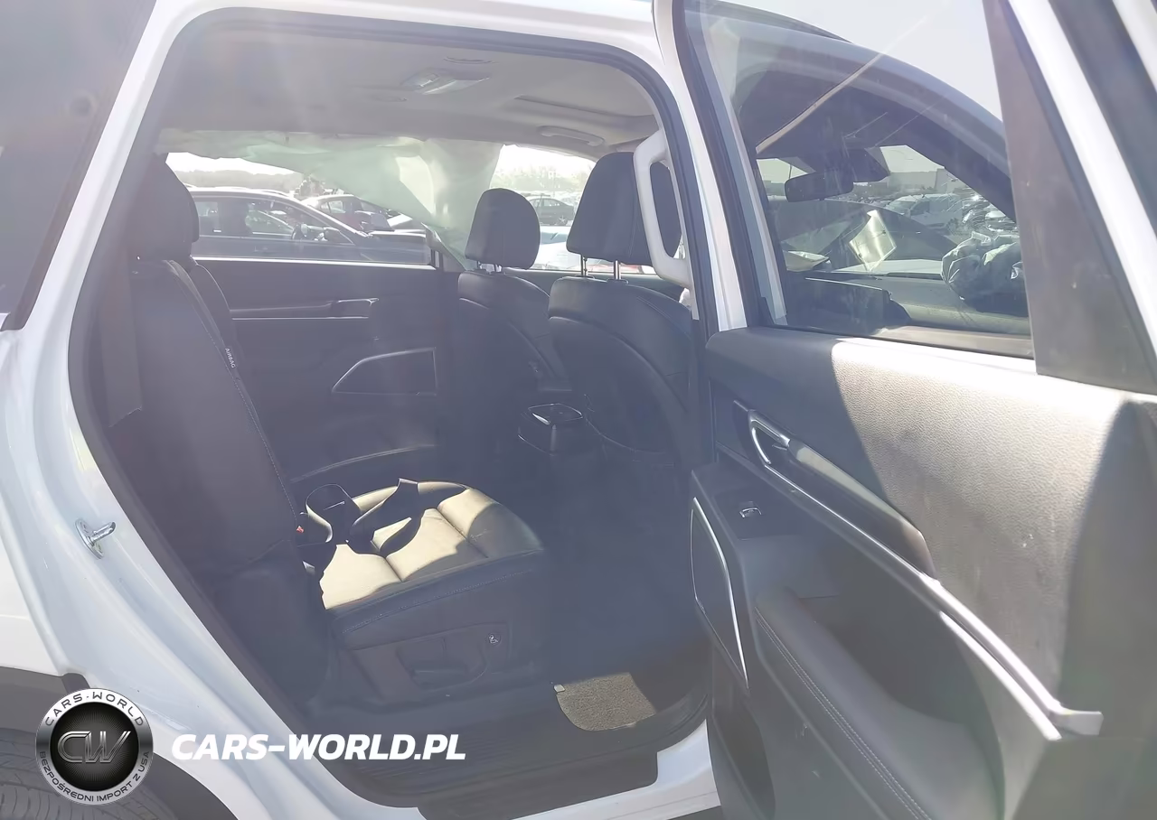 2024 Kia Telluride S VIN:5XYP64GC9RG494564 - 8