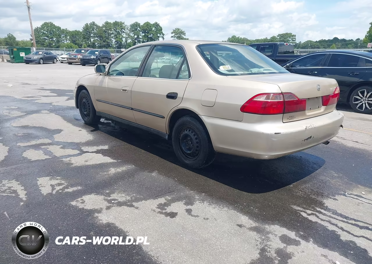 2000 Honda Accord 2.3 Lx VIN:1HGCG5642YA147962 - 3