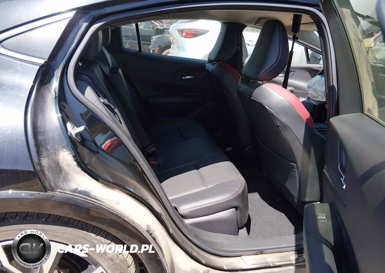 2025 Toyota Prius Plug-In Hybrid Xse VIN:JTDACACU2S3042851 - 8